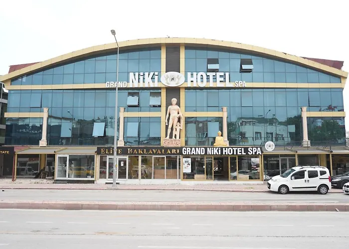 Grand Niki & Spa